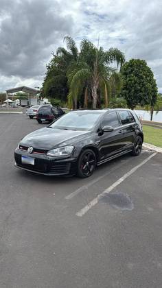 VOLKSWAGEN GOLF 2.0 TSI GTI 16V TURBO GASOLINA 4P AUTOMÁTICO VOLKSWAGEN GOLF 2.0 TSI GTI 16V TURBO GASOLINA 4P AUTOMÁTICO